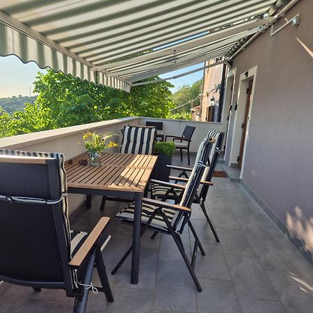 Apartment Bellavista Grožnjan Екстериор снимка